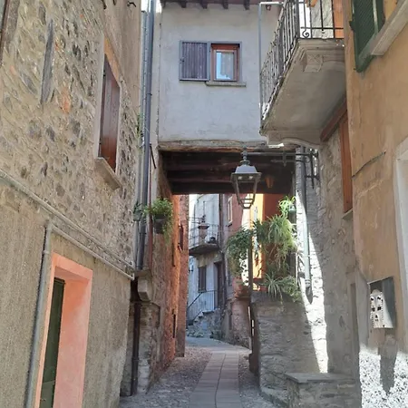 Antonio's * Colonno